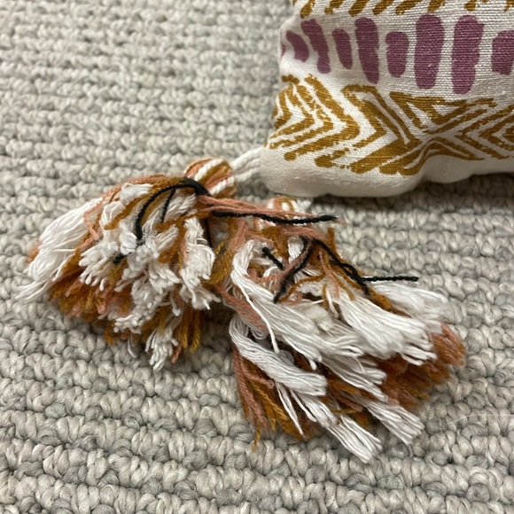 Bohemian Decorative Fringe Accent Pillow - Picture 4 of 7